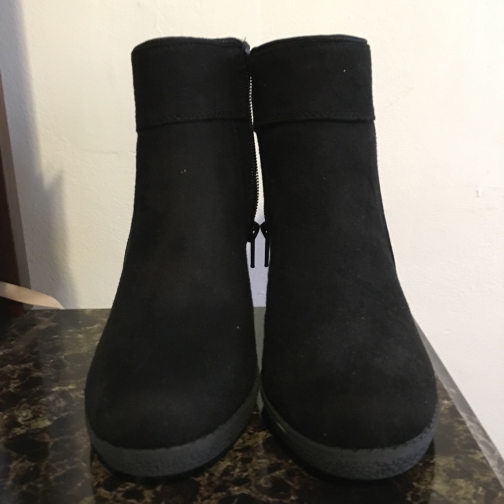 Canyon River Blues Women's Paige Wedge Boot